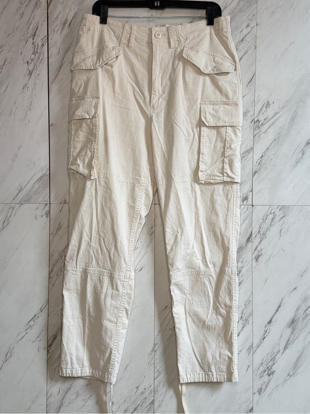 LCKR Men's Cream White Utility Cargo Pants Gorpcore Drawstring Hem Size Large